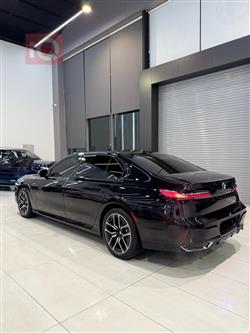 بي ام دبليو الفئة 7